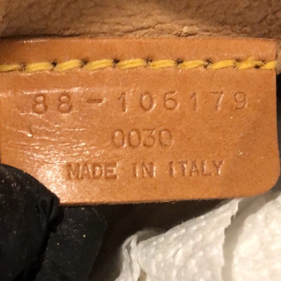 METRO MILANO Paisley Coated Canvas Vachetta Leather Boston Weekend Shoulder Bag - Picture 12 of 17